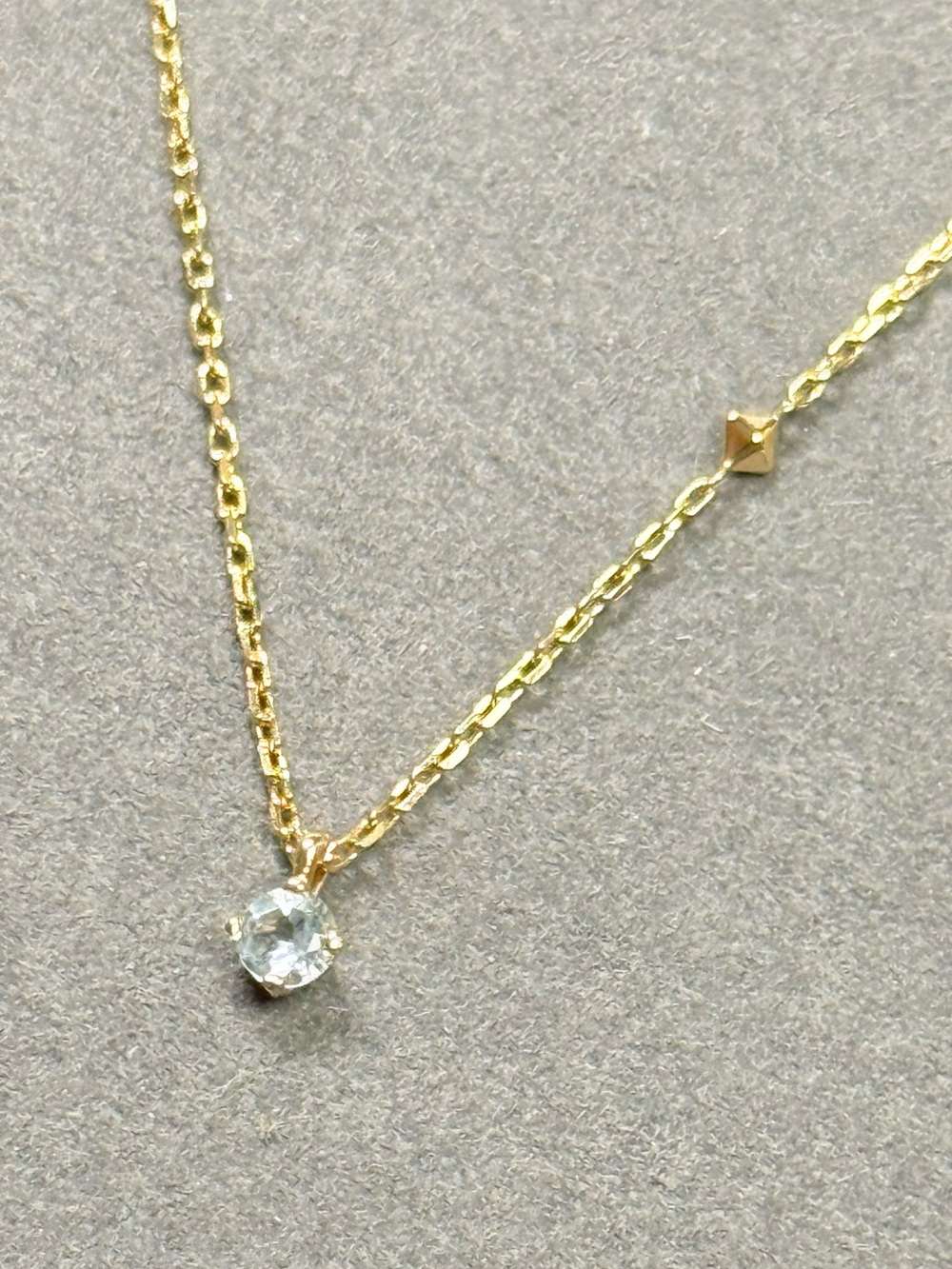 Kendra Scott Maisie Pendant Necklace in 18k Vermeil Gold in Aquamarine